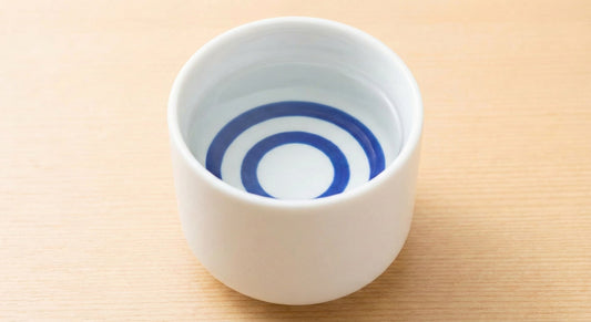 Sake verkosten wie ein Sommelier: Eine Schritt-für-Schritt Anleitung